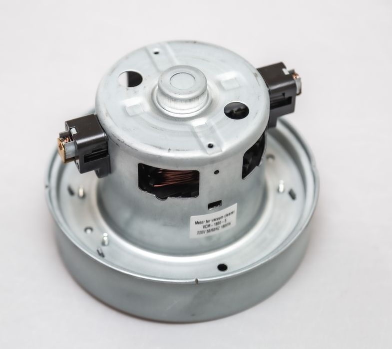 Продам Новые моторы для пылесосов