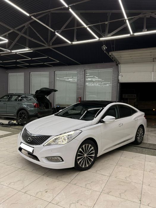 HG 300 Hundai grandeur