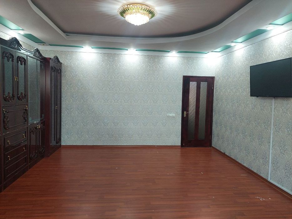 Сергели 2. Продаётся квартира 4/2/9 общ. пл 92 м². Срочно