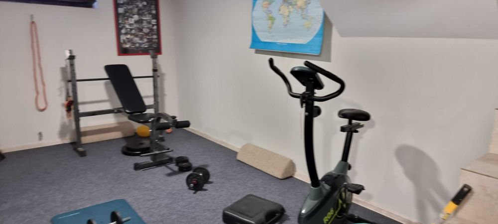 1829-Продава се двуетажна луксозна къща в кв. "Варош"