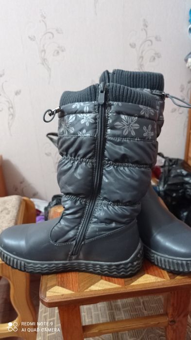 Сапоги 37 размер,но маломерят в хорошем состоянии