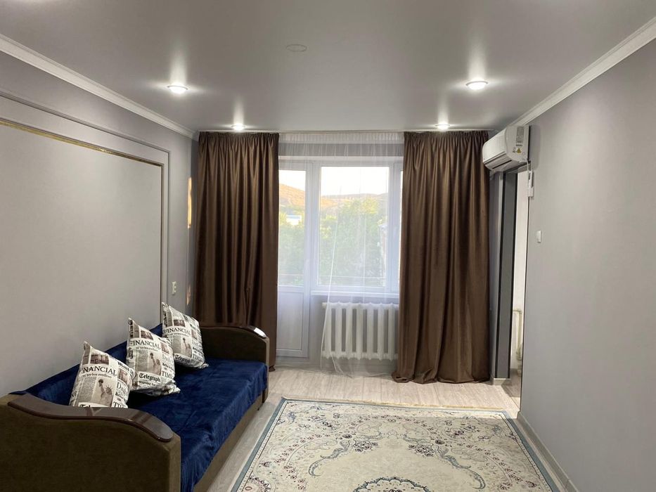 2 бөлмели пәтер ұзақ мерзімге жалға беріледі