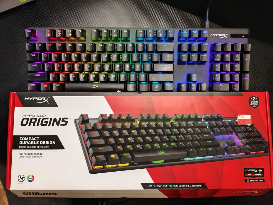 Геймърска клавиатура - HyperX Alloy Origins Full Size Red Switches
