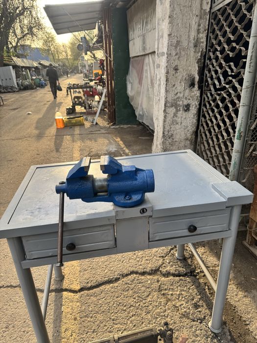 Тиски столний СССР