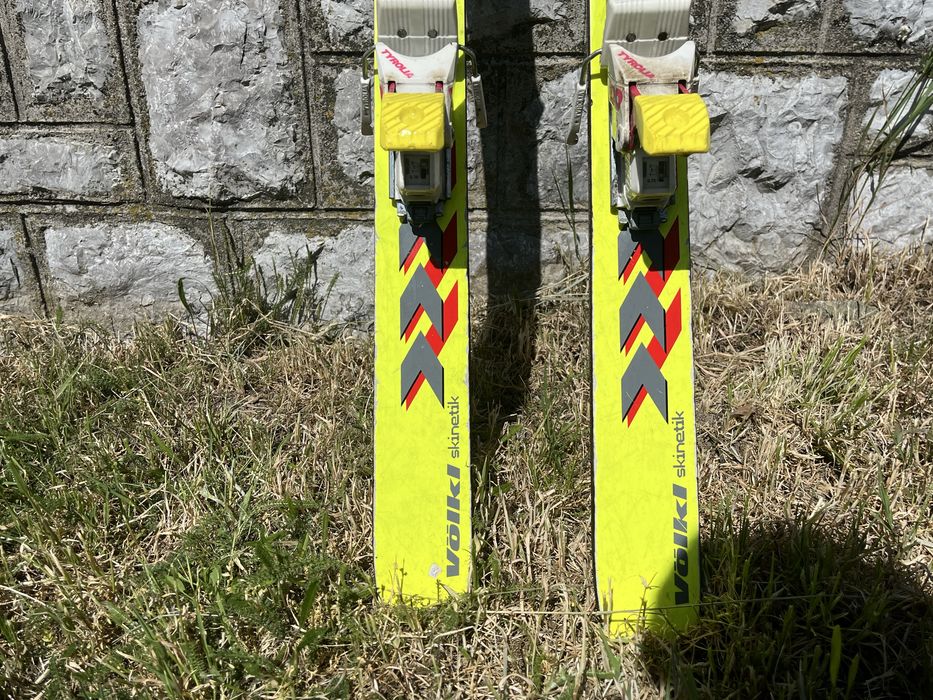 Schiuri de schi Völkl Renntiger Retro 185 cm