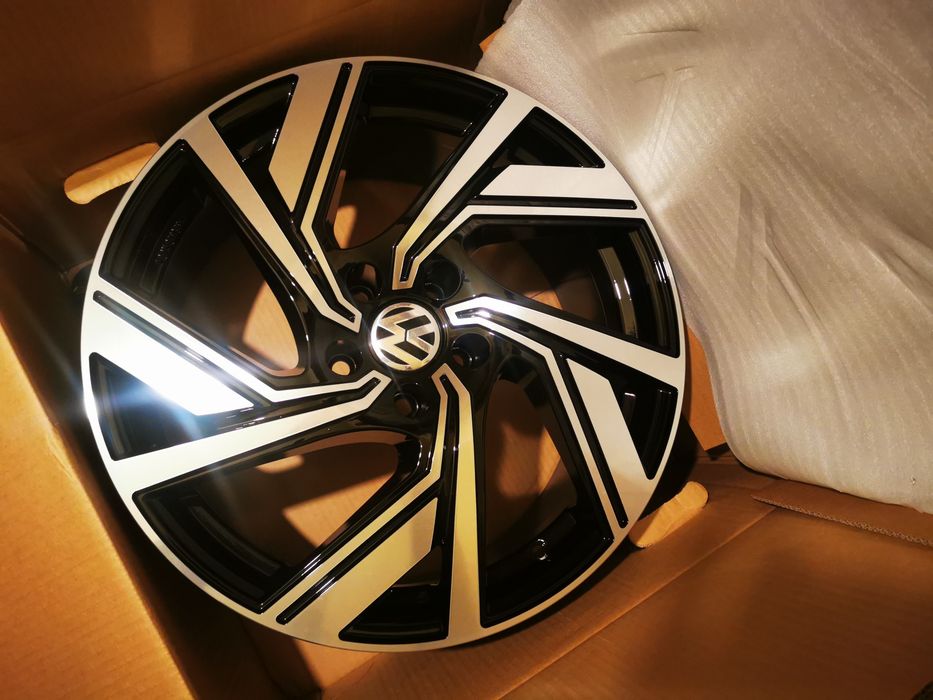 Vand jante de aliaj pentru vw pe 18 marca Avus model Ac 521