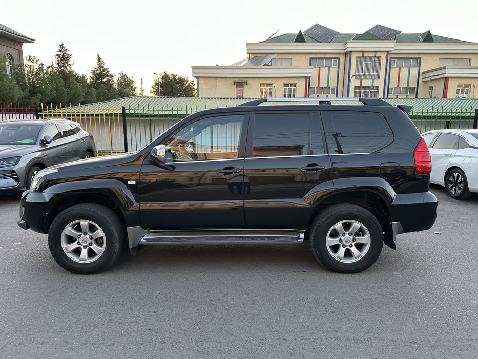 Toyota Prado 120