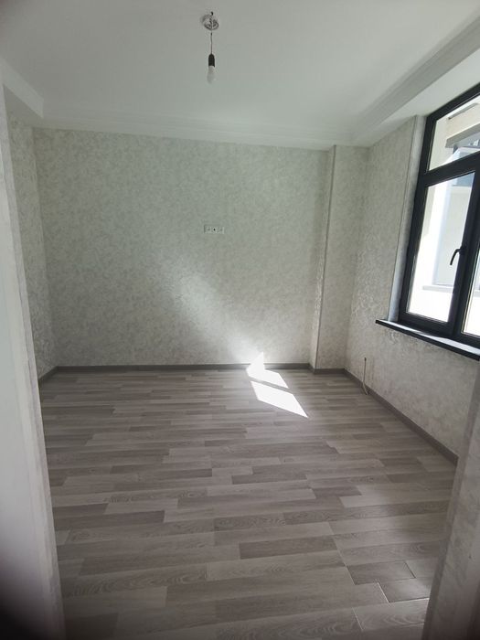 2 комнатная переделанный на 3 комната в  жк Туркистон возле бетонка