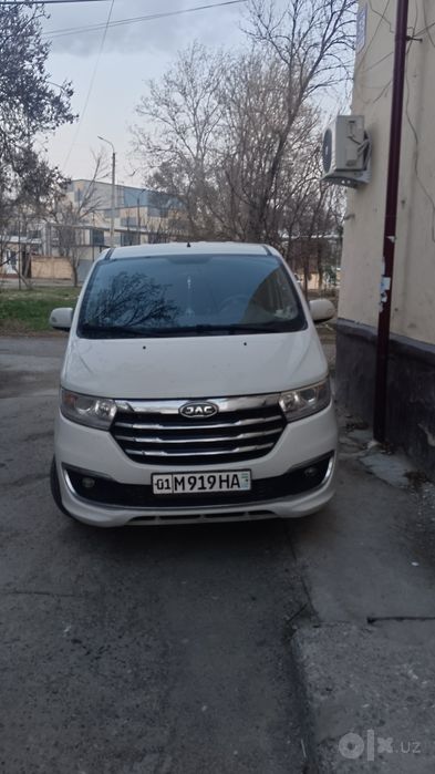 Jac m 3 8+1rasadka