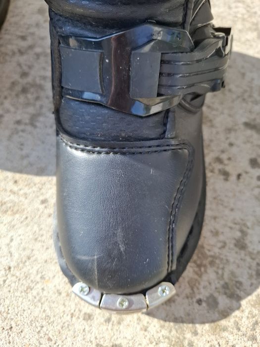 Детски кросови ботуши O'NEIL 
Размер 31
Слагани са няколко пъти,нормал