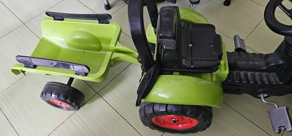 Детески багер с педали, кофа и ремарке