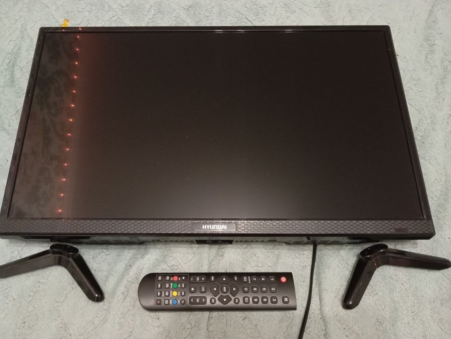 Телевизор Hyundai б/у