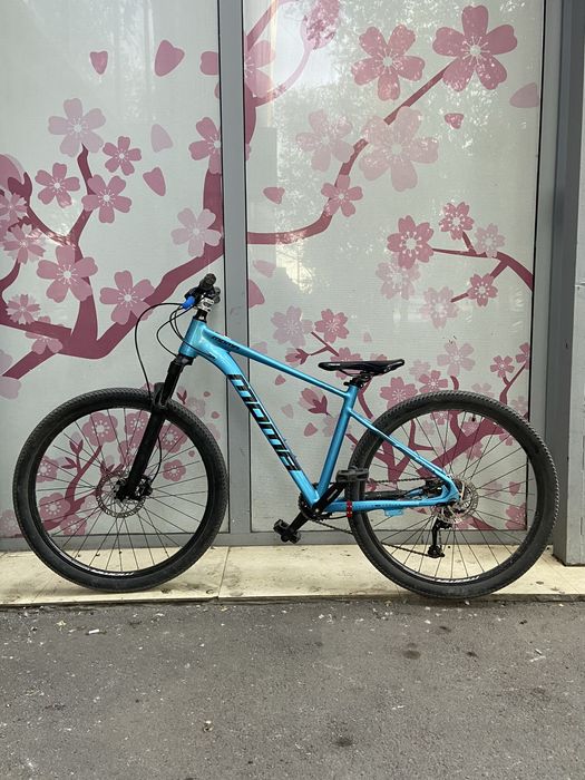 Moma m-701 (trek, giant, merida, scott, cube)