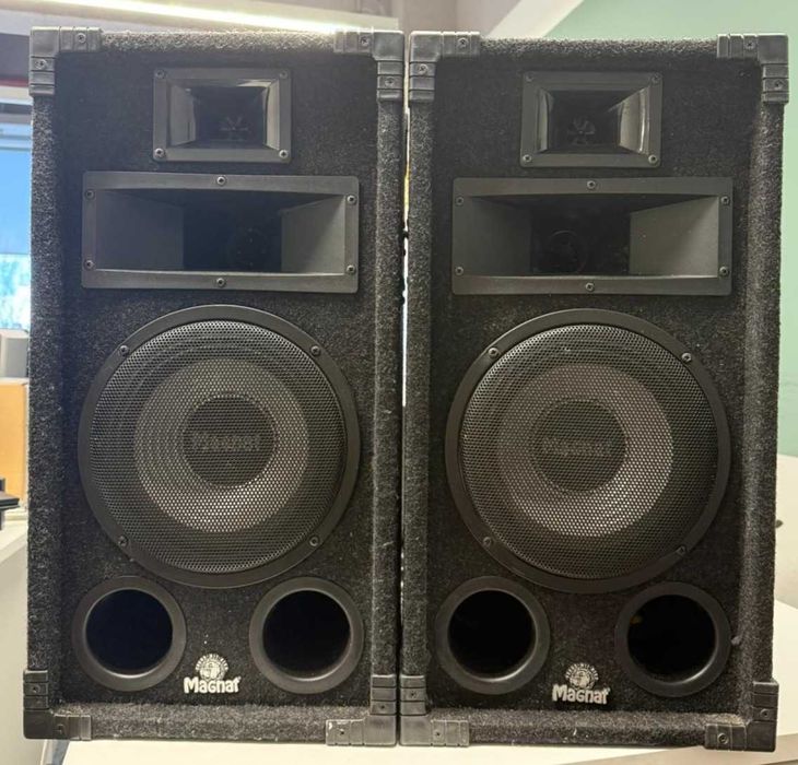Boxe Magnat 3 cai 130w RMS , 300w max