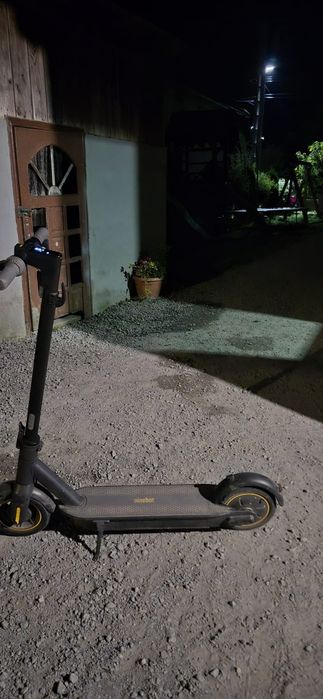 Trotineta  Ninebot