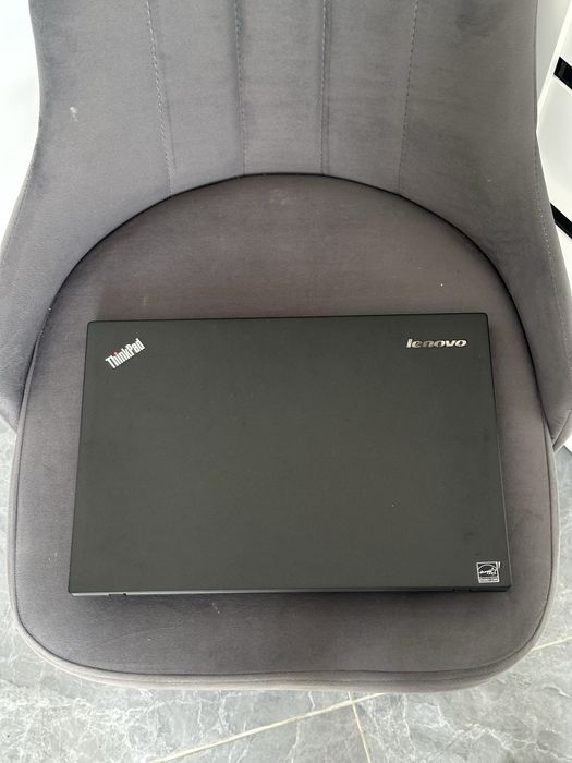 Ноутбук Lenovo ThinkPad core i5/4200u