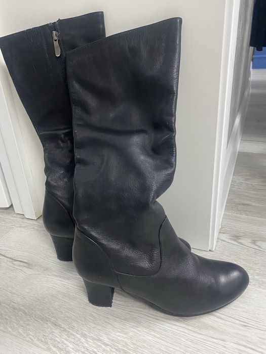 Срочно продам сапоги