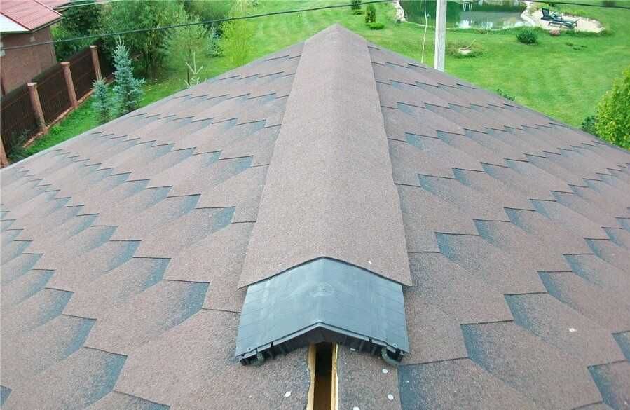 Ковельная вентиляция. Коньковый  аэратор, водосток, черепица