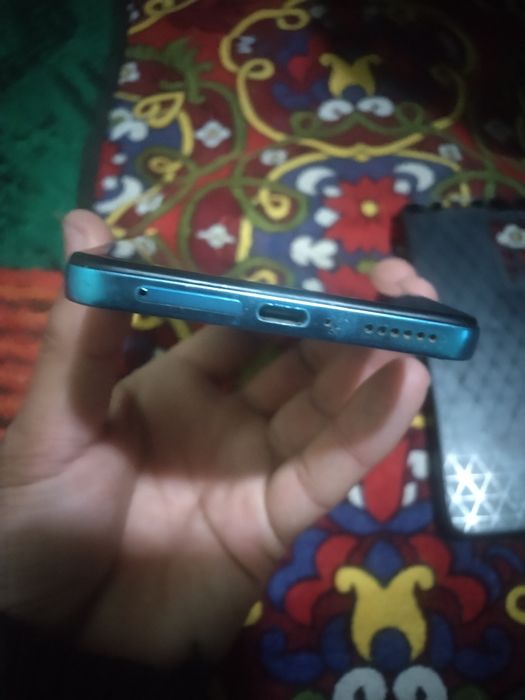 Redmi not 12pro sotladi