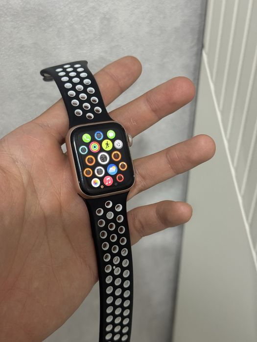 Apple watch series 4