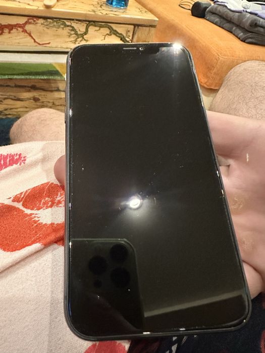 Iphone 64 GB памет