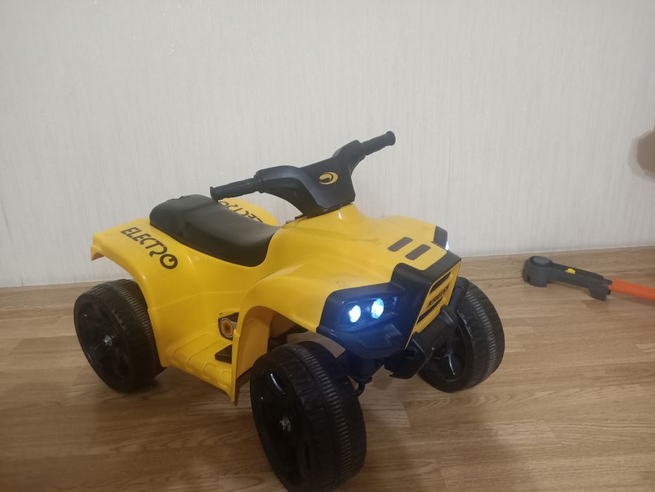 Квадроцикл детский