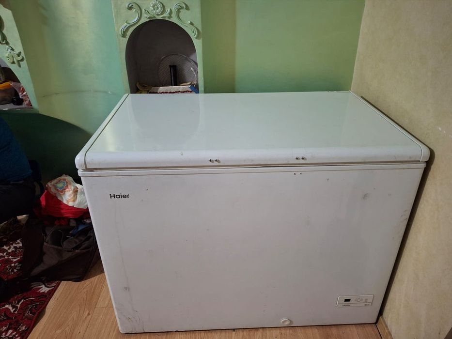 Продам морозильник Haier