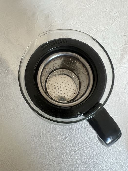 Чайники керамические и стеклянный