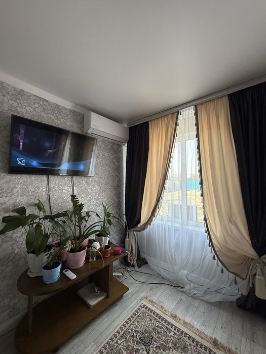 Продается ДОМ .В центре