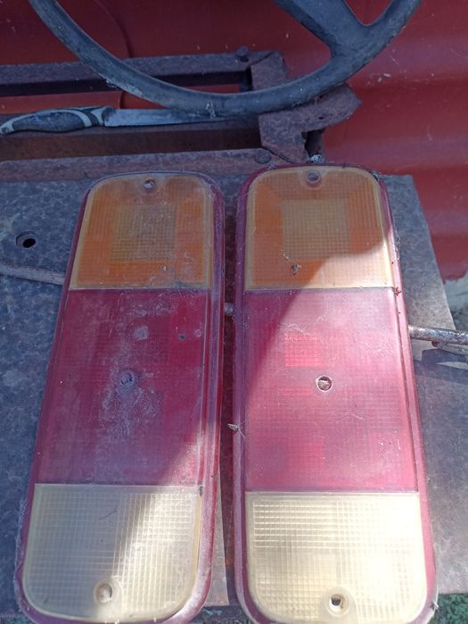 Продам запчасти на мерс