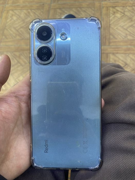 продается телефон Redmi 13 S