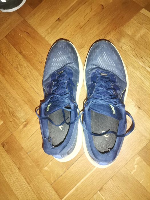 маратонки asics gore-tex