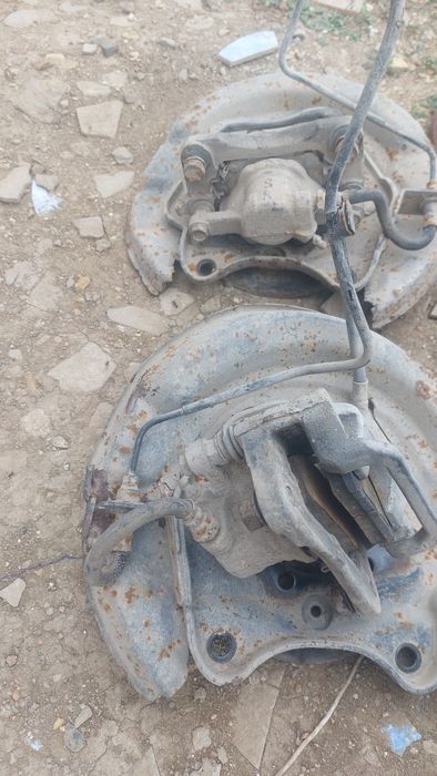 Запчасти ипсум.есік серый түс. бампер.суппорт и другие запчасти