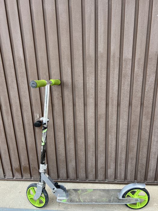 trotinetă pliabilă marca Rco