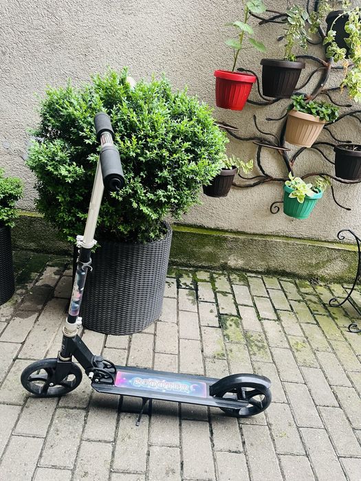 Trotineta copii excelenta manuala