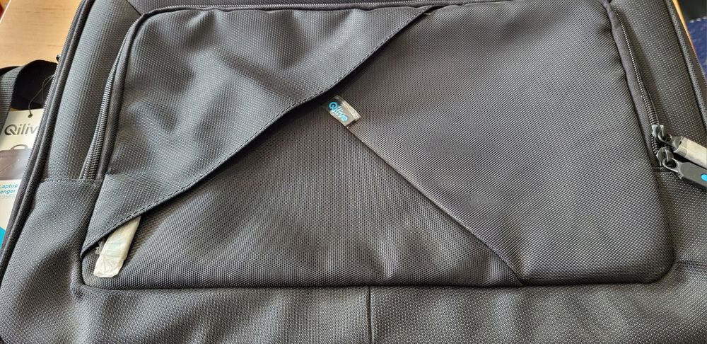 Geanta laptop qilive nouă