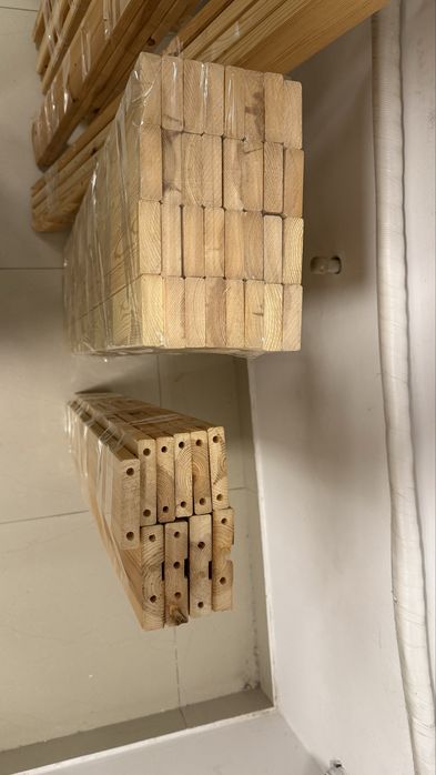 Pat dublu ( supraetajat ) de copii , lemn masiv de pin natur .