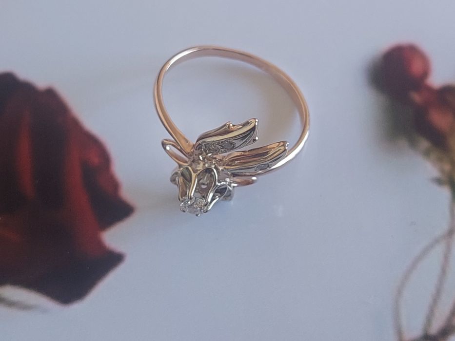 Золотые серьги,кольцо с бриллиантами 583