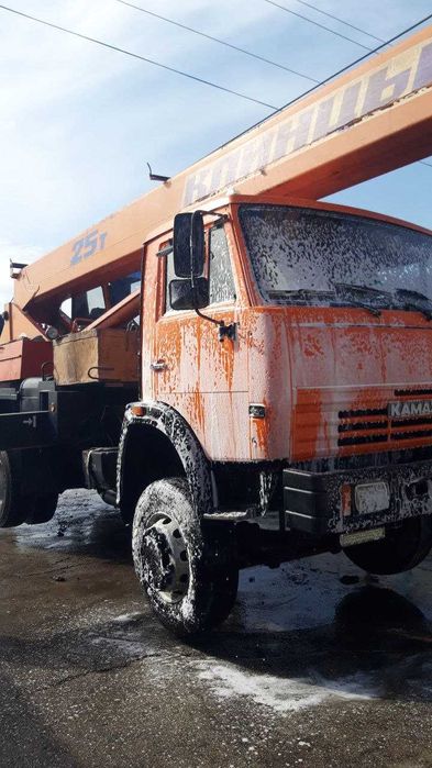 Avtokran klinsi 25 t 28 m