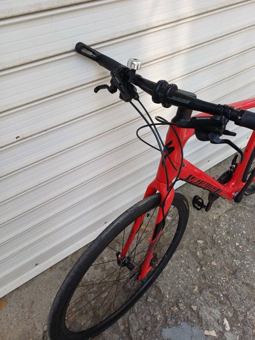 Карбонов Велосипед Specialized Sirrus - L размер - Висок клас