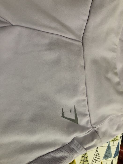 Продаются спортивные штаны.