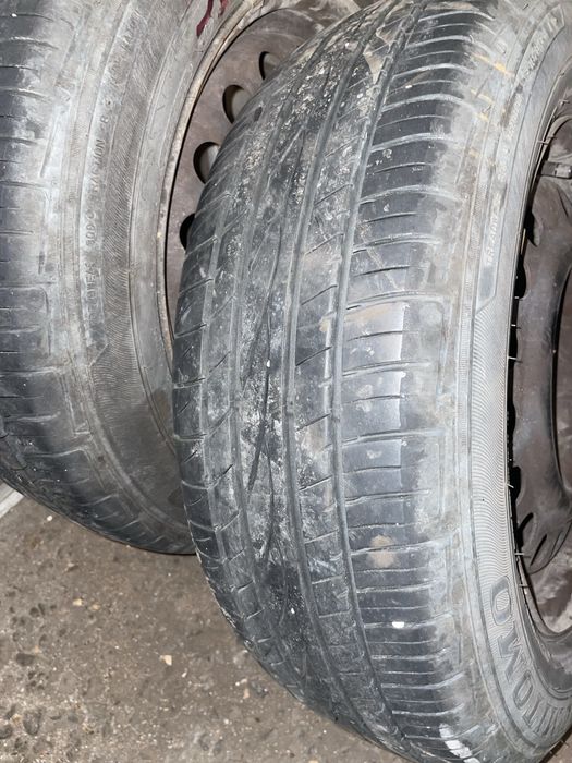 Гуми с джанти 195/65/15. 91V