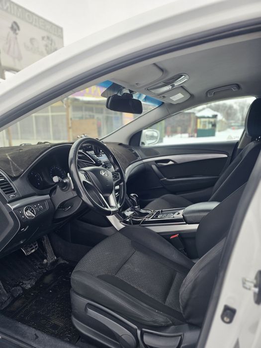 Hyundai i40 сатылады.