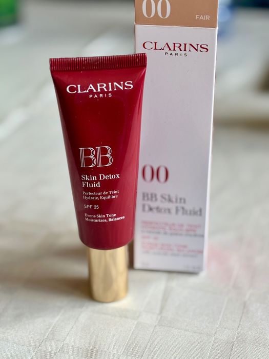 SALE! Козметика Clarins и Clinique