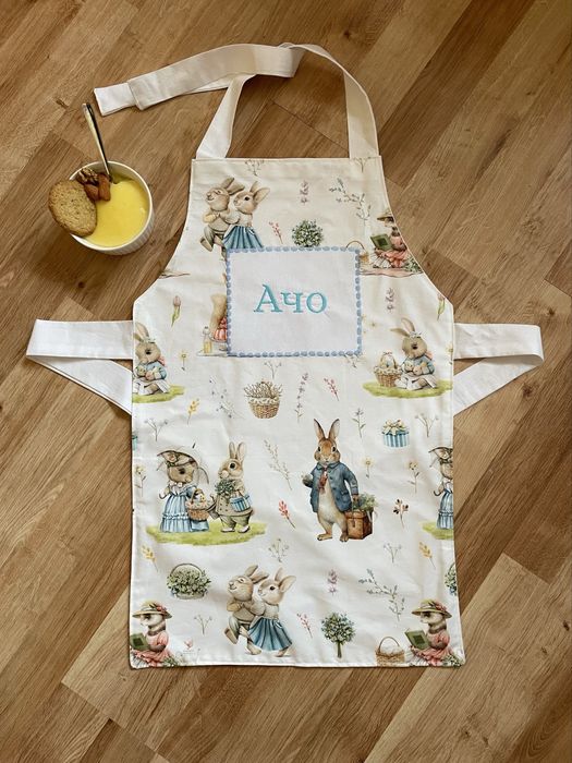 Детски комплект от престилка и шапка за готвене