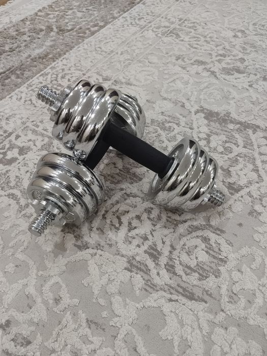 Продам гантели по 7,5 кг