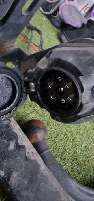 Carlig remorcare/ tractare Dacia Duster Westfalia