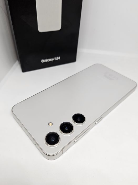 Samsung Galaxy S24 256Gb/8Ram Gray