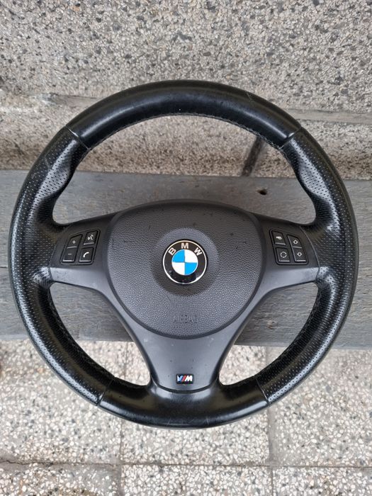 Кожен мулти емков волан за бмв Е90 Е91 Х3 и др.