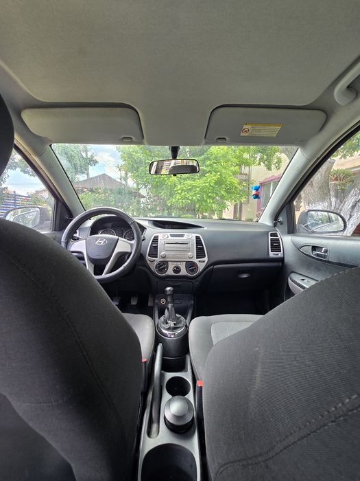 Hyundai  i20 2012